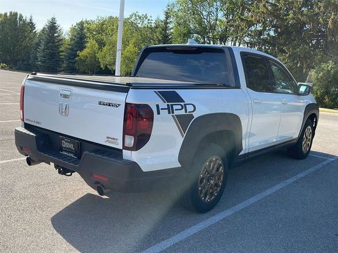 Used 2021 Honda Ridgeline Sport image 13