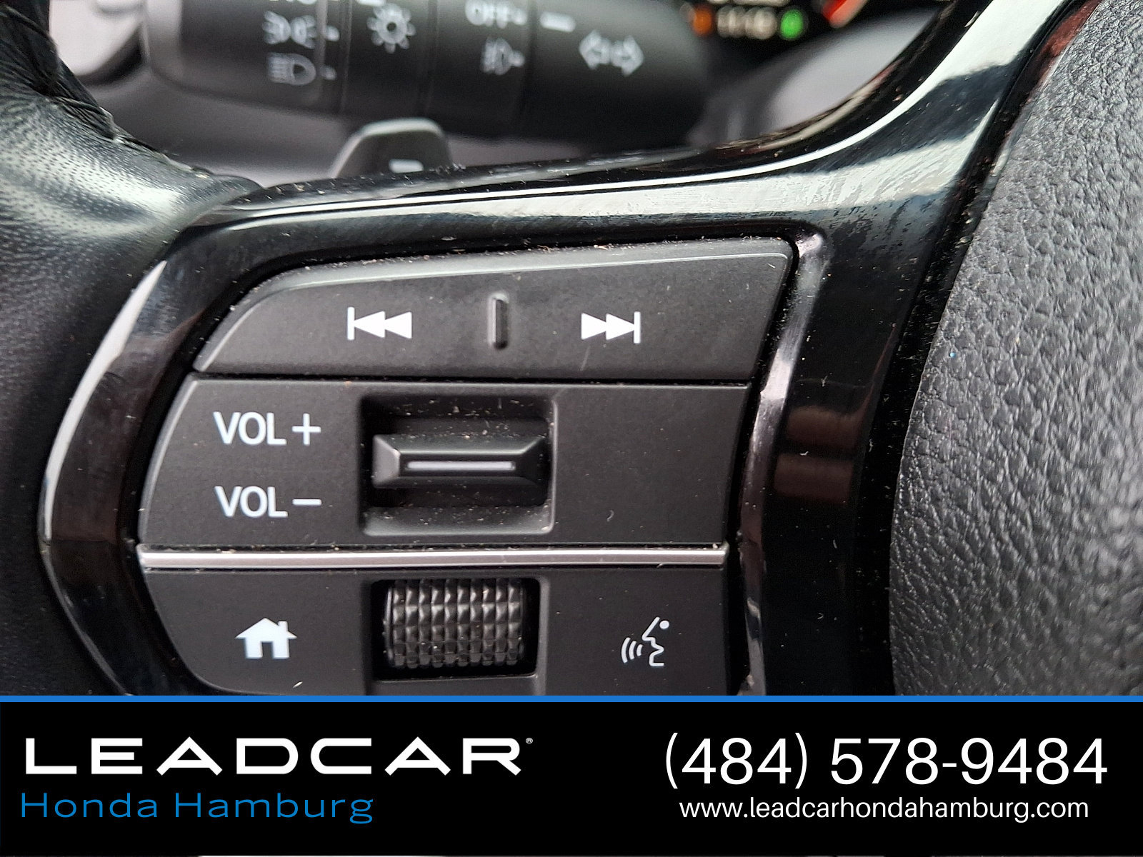 Used 2025 Honda Pilot EX-L image 22