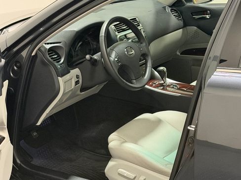 Used 2006 Lexus IS 250 AWD image 8