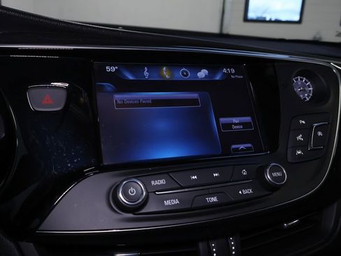 Used 2019 Buick Envision Premium image 31