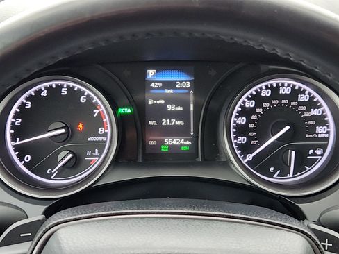 Certified 2024 Toyota Camry SE w/ Convenience Package image 13