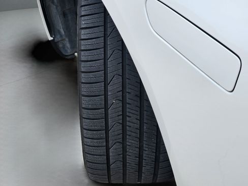 Certified 2023 Mercedes-Benz EQS 580 4MATIC Sedan image 29