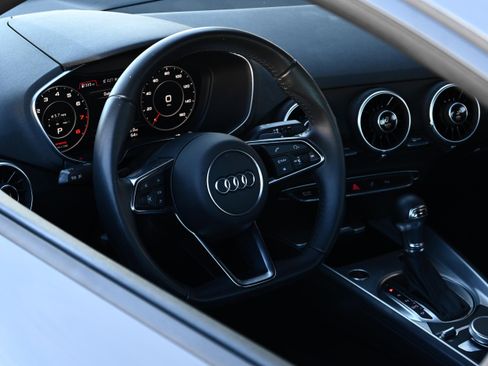 Used 2017 Audi TT 2.0T image 22