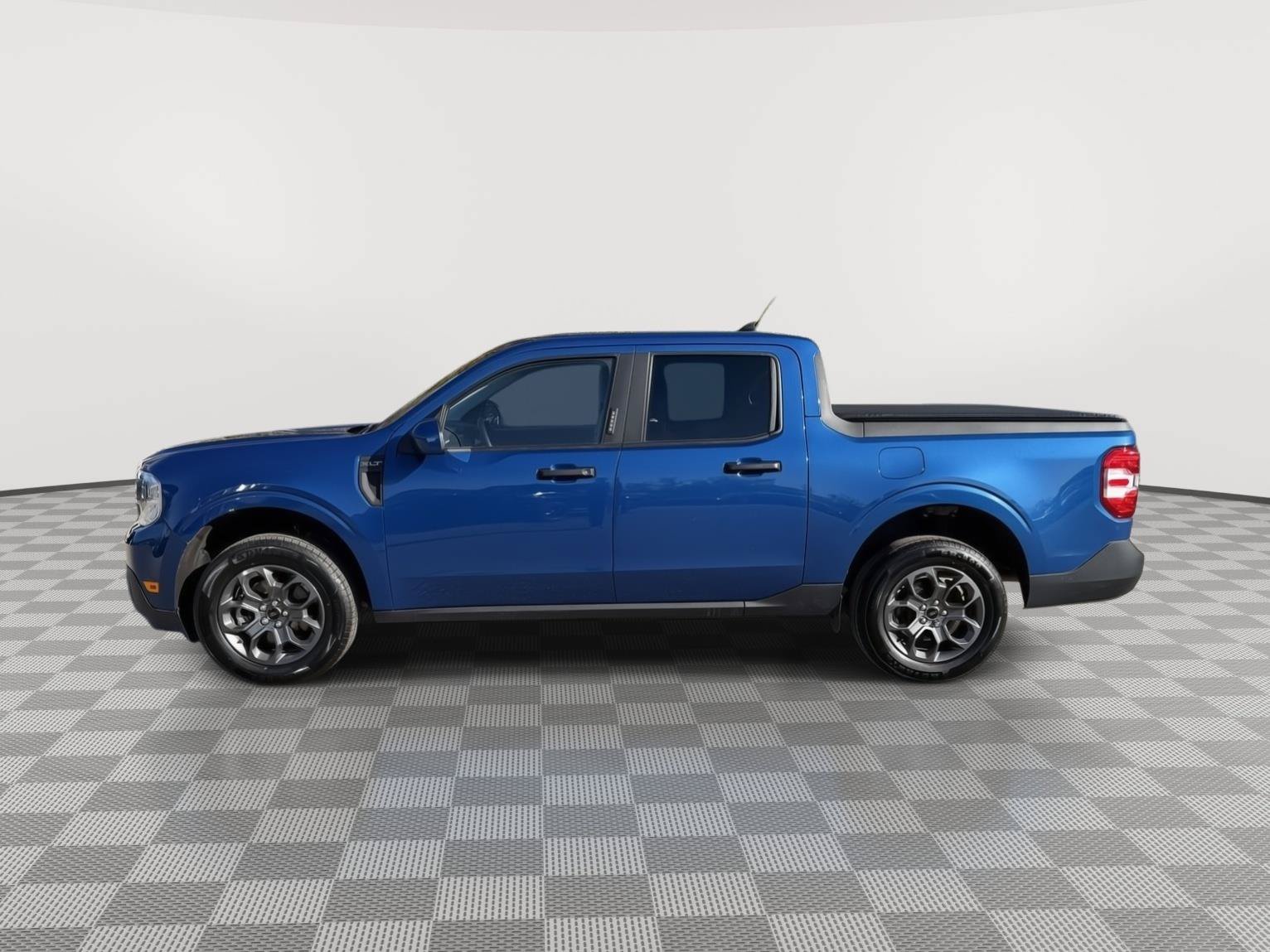 Used 2023 Ford Maverick XLT w/ XLT Luxury Package FWD image 4