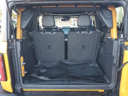 Used 2021 Ford Bronco Badlands image 7