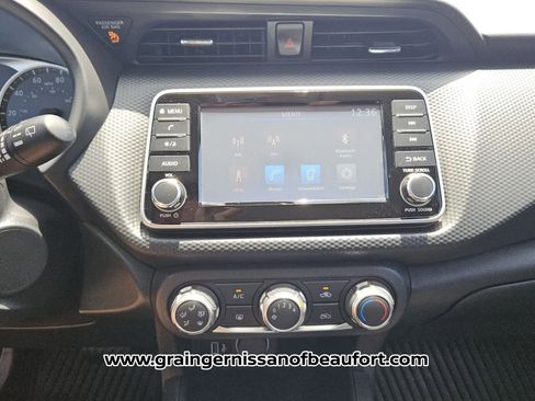 Used 2024 Nissan Kicks S FWD image 8
