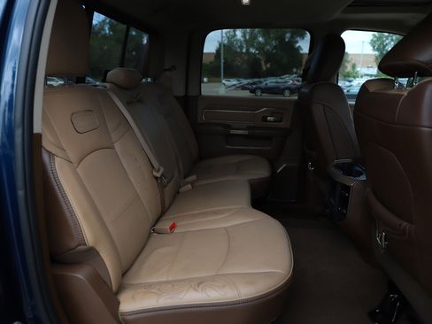 Used 2020 RAM 3500 Limited image 11