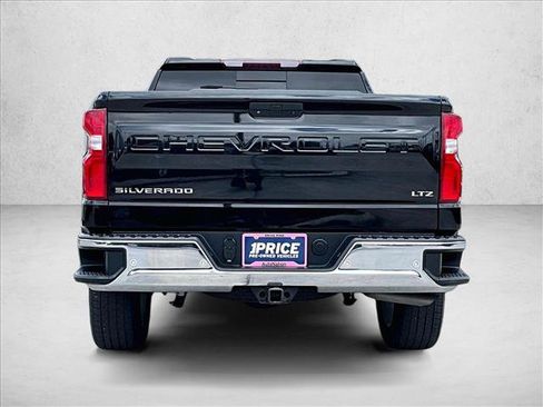 Used 2022 Chevrolet Silverado 1500 LTZ RWD image 4