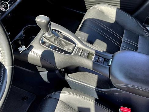 Certified 2023 Honda HR-V EX-L image 18