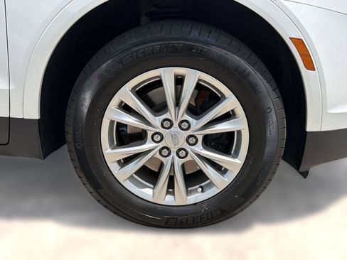 Certified 2023 Cadillac XT5 Luxury FWD image 13