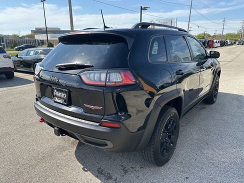 Used 2021 Jeep Cherokee Trailhawk w/ Trailer Tow Group AWD/4WD image 4
