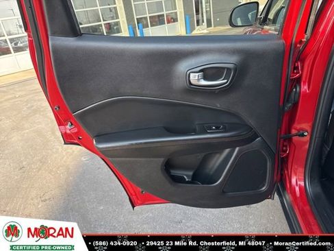 Used 2018 Jeep Compass Trailhawk w/ Navigation Group image 24
