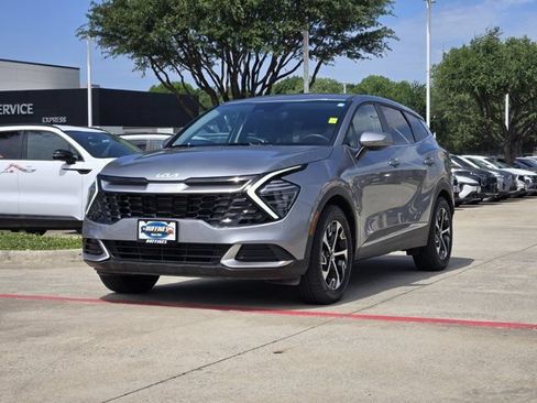 Certified 2024 Kia Sportage EX FWD image 3