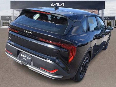 New 2026 Kia K4 EX FWD image 4