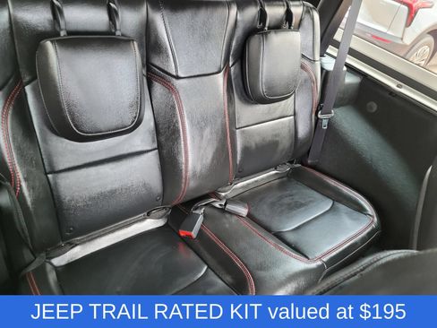 Used 2022 Jeep Wrangler Rubicon w/ LED Lighting Group AWD/4WD image 12