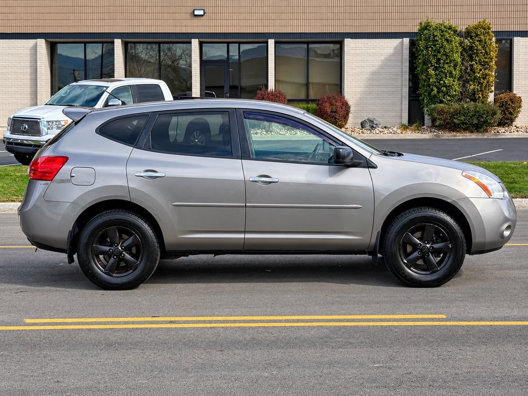 Used 2010 Nissan Rogue S w/ 360 Degree Value Pkg AWD/4WD image 6