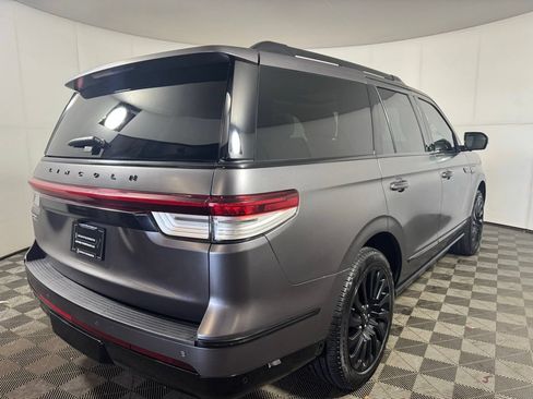 Certified 2023 Lincoln Navigator Black Label AWD/4WD image 5