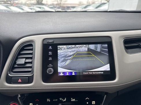 Used 2021 Honda HR-V EX-L image 14