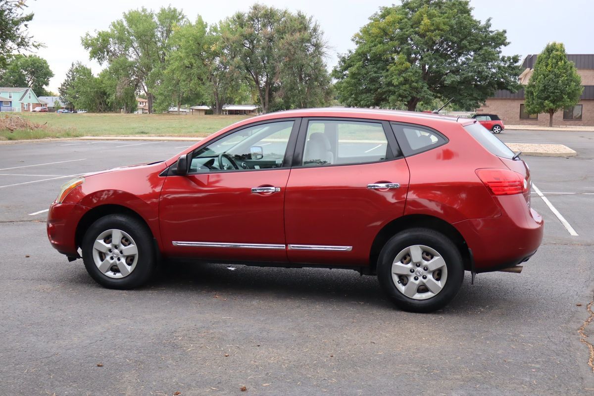 Used 2015 Nissan Rogue S AWD/4WD image 8