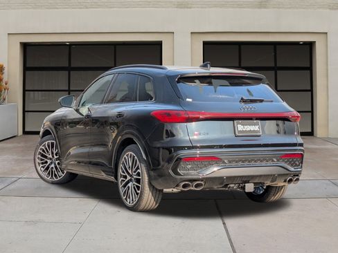 New 2025 Audi SQ5 Premium Plus image 3