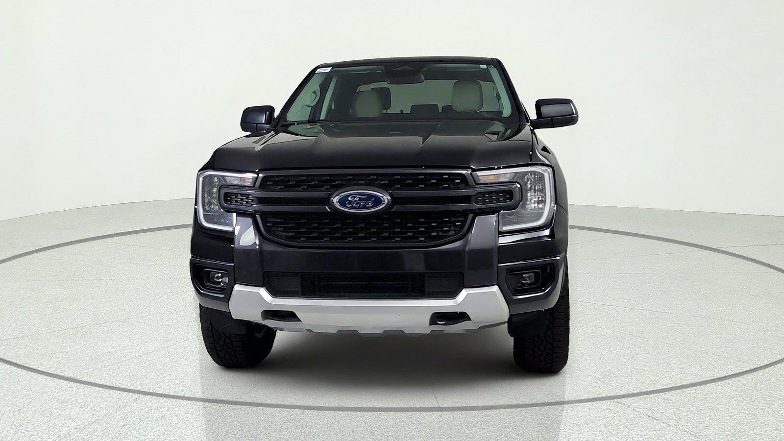 Used 2025 Ford Ranger XLT w/ FX4 Off-Road Package AWD/4WD image 2