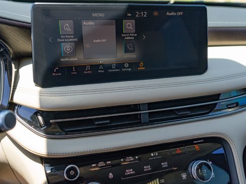 Certified 2023 INFINITI QX60 Sensory w/ Vision Package AWD/4WD image 17