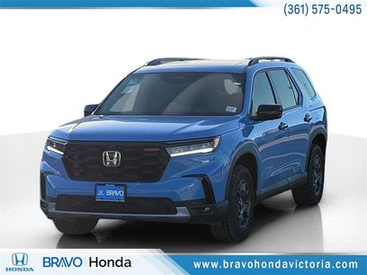 New 2025 Honda Pilot TrailSport