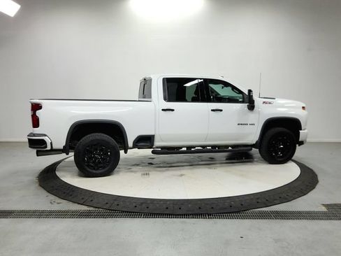 Used 2021 Chevrolet Silverado 2500 LTZ w/ LTZ Plus Package AWD/4WD image 9
