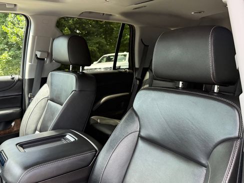 Used 2019 Chevrolet Tahoe LT AWD/4WD image 20