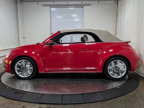Used 2013 Volkswagen Beetle 2.5 FWD image 14