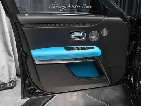 Used 2022 Rolls-Royce Ghost Black Badge image 38