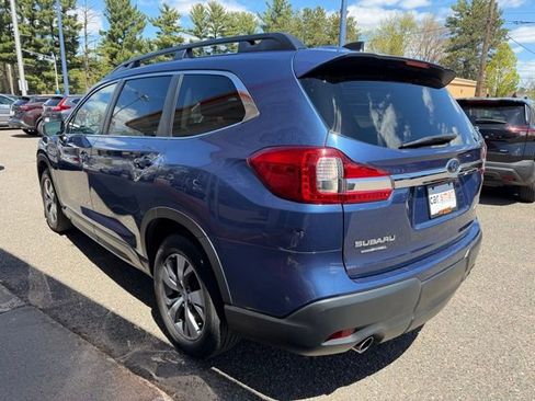 Used 2022 Subaru Ascent Premium AWD/4WD image 5