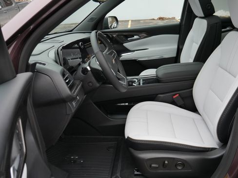 New 2026 Chevrolet Traverse High Country image 8