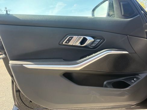 Used 2021 BMW 330i xDrive Sedan w/ Convenience Package image 13