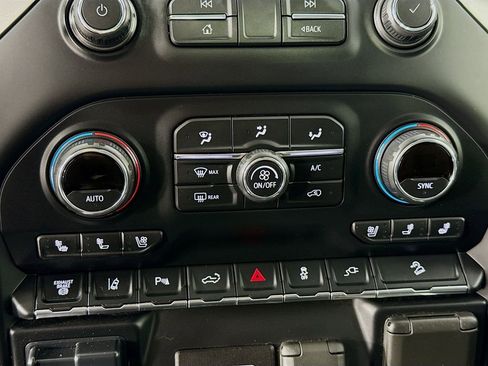 Used 2021 Chevrolet Silverado 3500 LTZ w/ LTZ Plus Package image 16