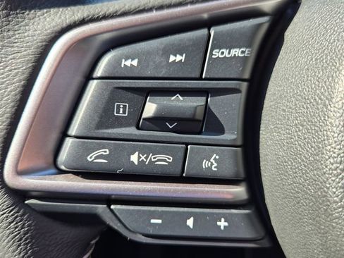 Used 2025 Subaru Outback Premium AWD/4WD image 16