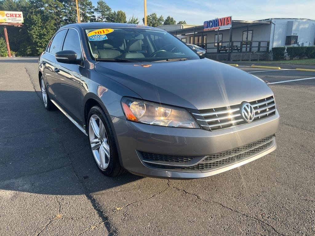 Used 2015 Volkswagen Passat TDI SE FWD image 24