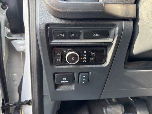 Certified 2023 Ford F150 Platinum w/ Equipment Group 701A High image 21