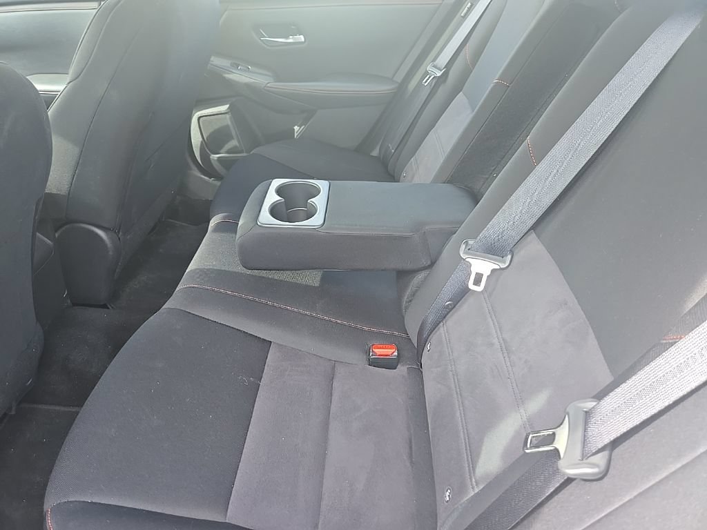 Used 2025 Nissan Sentra SR FWD image 24