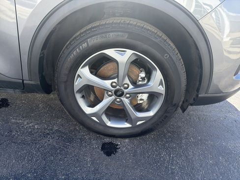 Used 2025 Ford Escape ST-Line Elite w/ Tech Pack #1 image 6