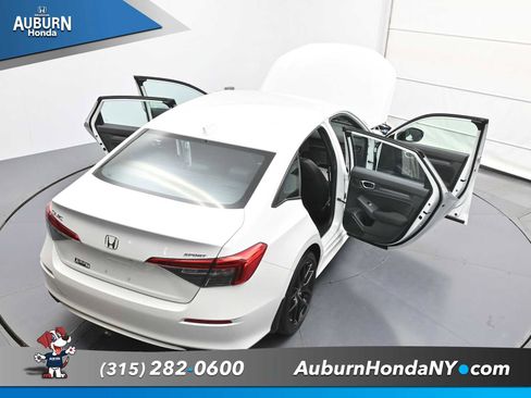 Used 2024 Honda Civic Sport image 36