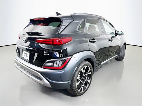 Used 2023 Hyundai Kona Limited image 7