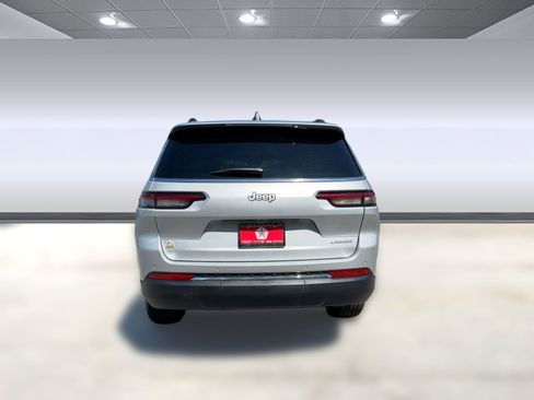 New 2025 Jeep Grand Cherokee L Laredo w/ Luxury Tech Group I image 10