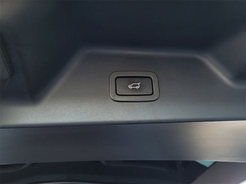 Used 2020 Land Rover Range Rover Autobiography image 38