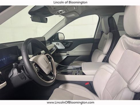 New 2026 Lincoln Aviator Reserve AWD/4WD image 35