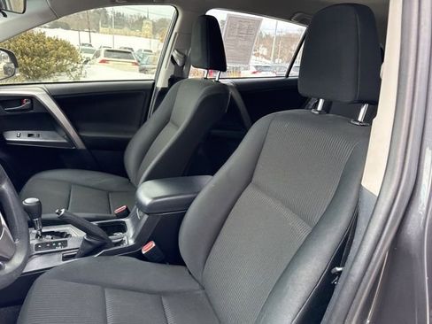 Used 2018 Toyota RAV4 LE w/ All Weather Liner Package image 25