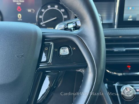 Used 2022 Lincoln Corsair AWD w/ Premium Package image 22