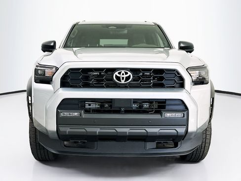 Used 2025 Toyota 4Runner TRD Off-Road Premium w/ Tow Technology Package AWD/4WD image 2