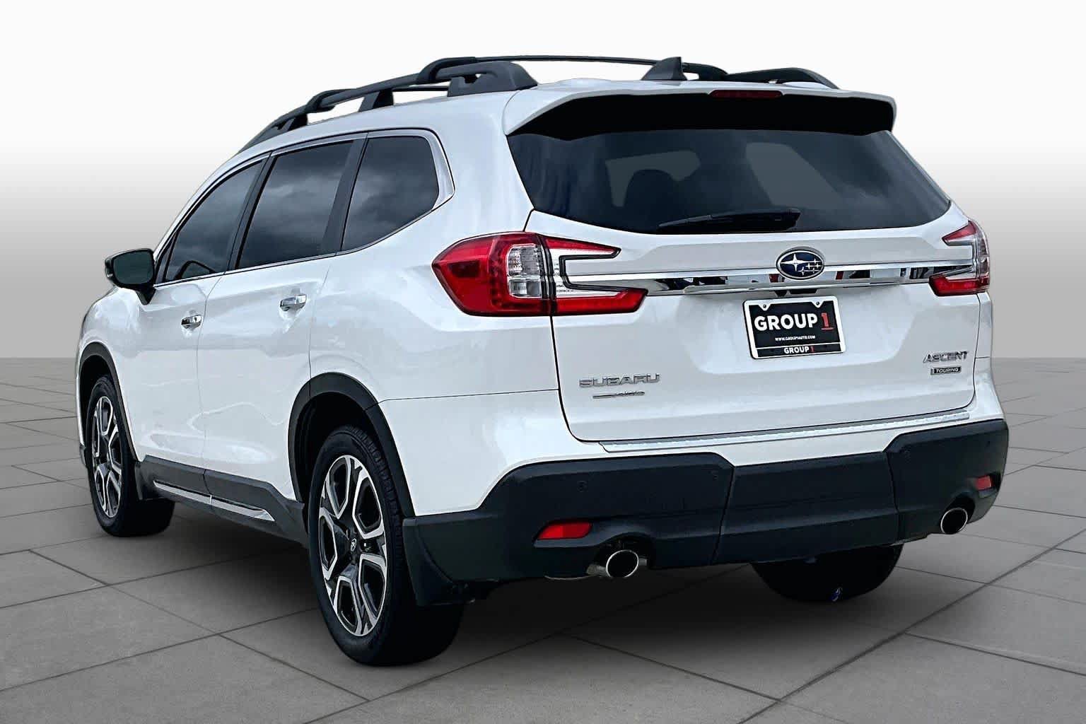 Used 2025 Subaru Ascent Touring w/ Popular Package #1 AWD/4WD image 12