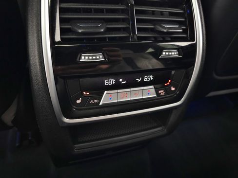 Used 2021 BMW X6 M w/ Competition Package AWD/4WD image 45